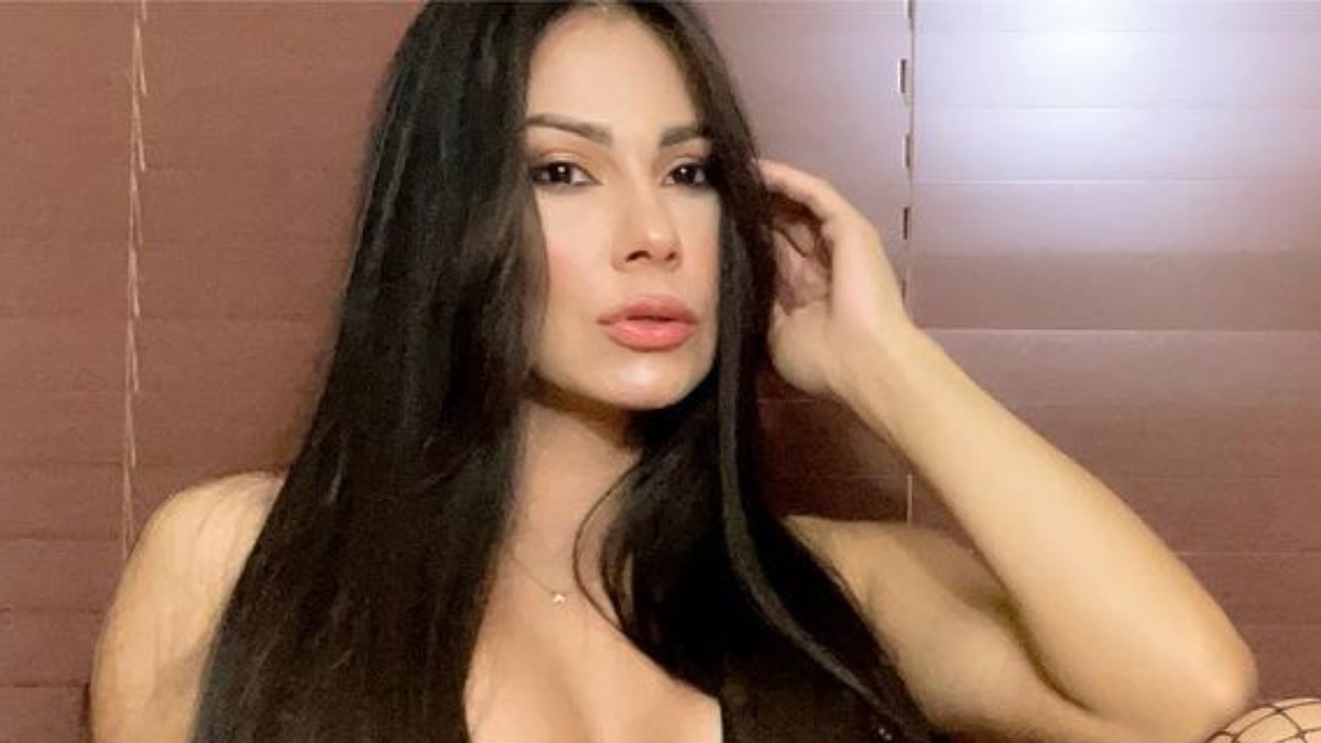 Esperanza Gómez presumió su retaguardia con pequeña tanga – Attorneys