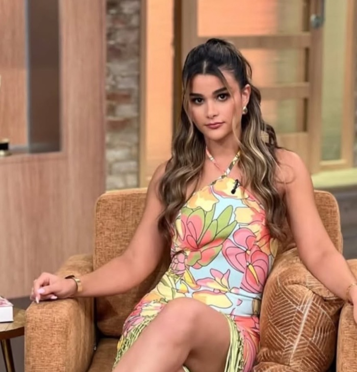 Con el dueño de Univisión me vinculan